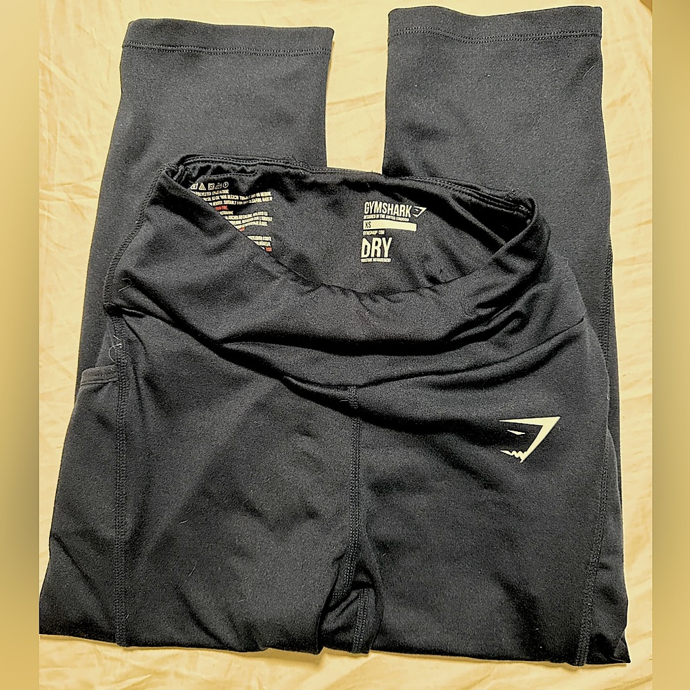 Gymshark Navy Capri Leggings - Xsmall